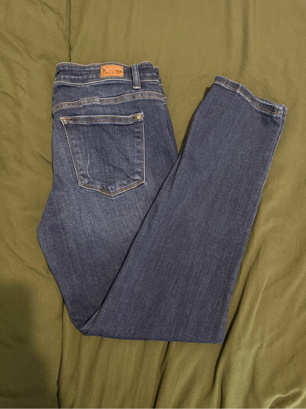 Judy Blue Medium Wash Straight-Leg Jeans - Picture 2 of 4